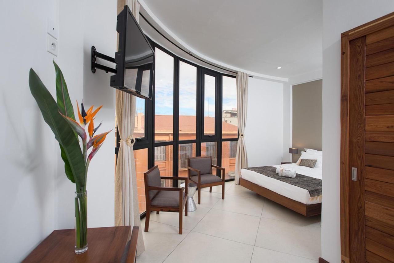 Tsanga Tsanga Hotel Antananarivo Esterno foto